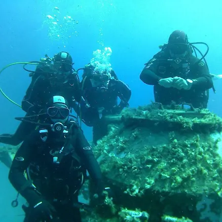 The Patrick בית נופש *